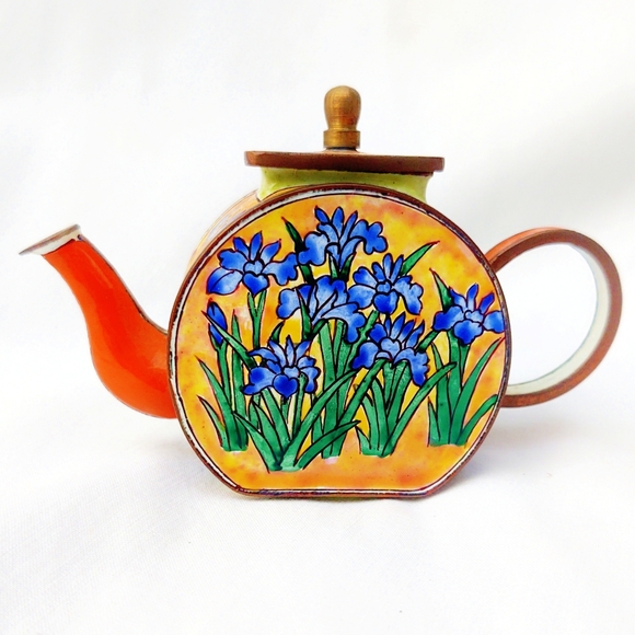 Vintage Accents Vintage Kelvin Chen Signed Numbered Miniature